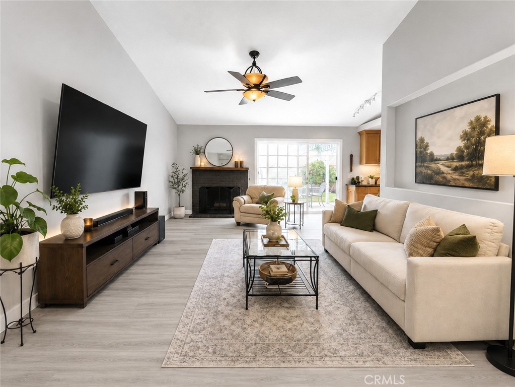 4215 Colibri Court Moorpark, CA 93021 - Photo 7 of 111
