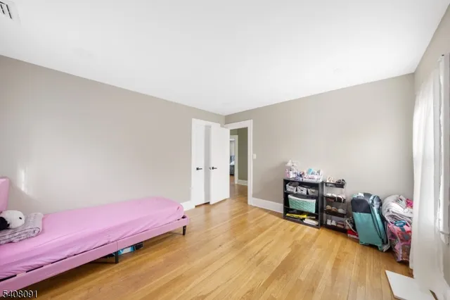 $790,000 | 32 Barnard Place, Elizabeth, NJ 07208