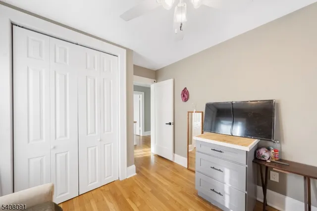 $790,000 | 32 Barnard Place, Elizabeth, NJ 07208