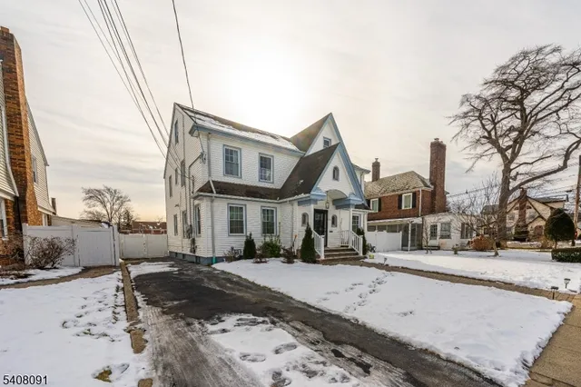 $790,000 | 32 Barnard Place, Elizabeth, NJ 07208