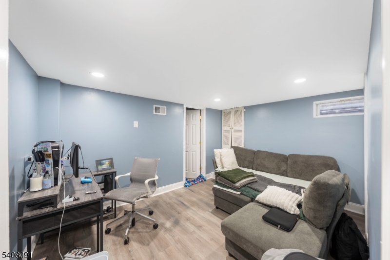 32 Barnard Place Elizabeth, NJ 07208 - Photo 24 of 35