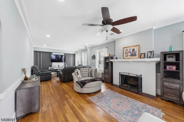 $790,000 | 32 Barnard Place, Elizabeth, NJ 07208