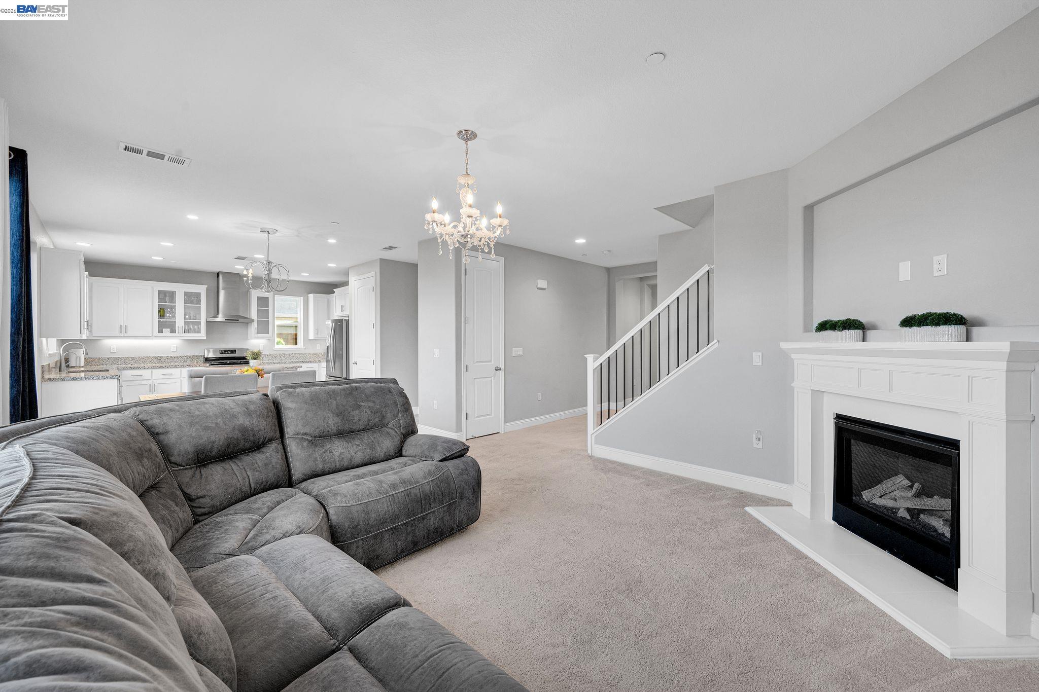2737 Rio Seco Drive Bay Point, CA 94565 - Photo 14 of 37 Gallery Image 14