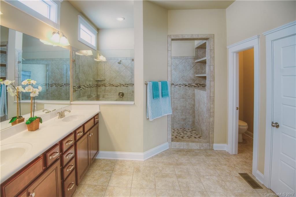 5723 Morris Hunt Drive Fort Mill, SC 29708 - Photo 14 of 23 Gallery Image 14