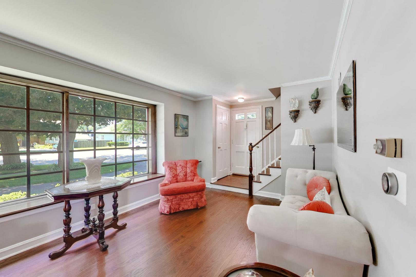 623 South Arlington Heights Road Arlington Heights, IL 60005 - Photo 6 of 36