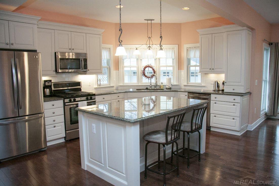 1331 Oak Street Rochester, MI 48307 - Photo 11 of 37 Gallery Image 11