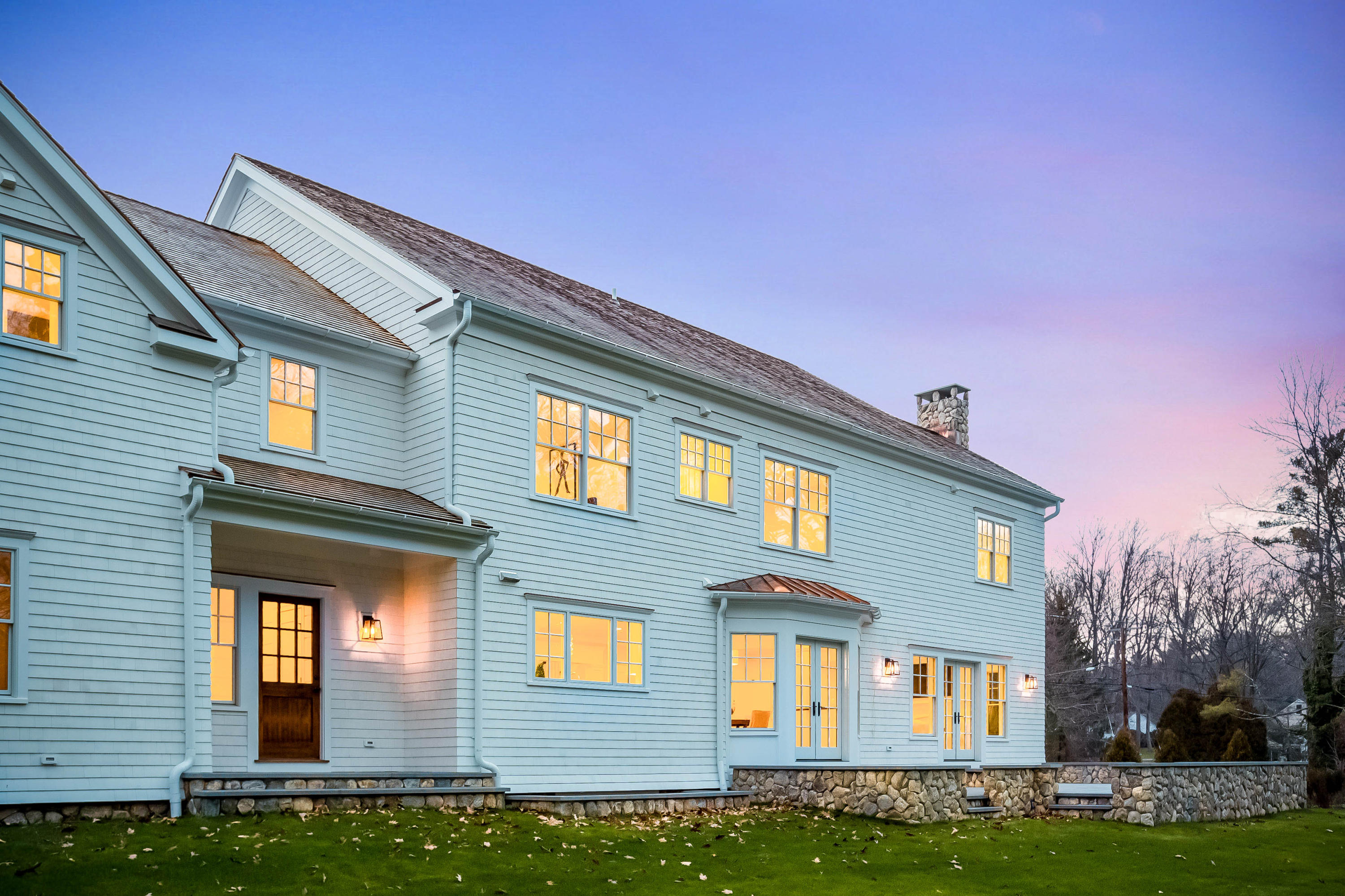 35 Old Parish Road Darien, CT 06820 - Photo 51 of 74 a front view of a house