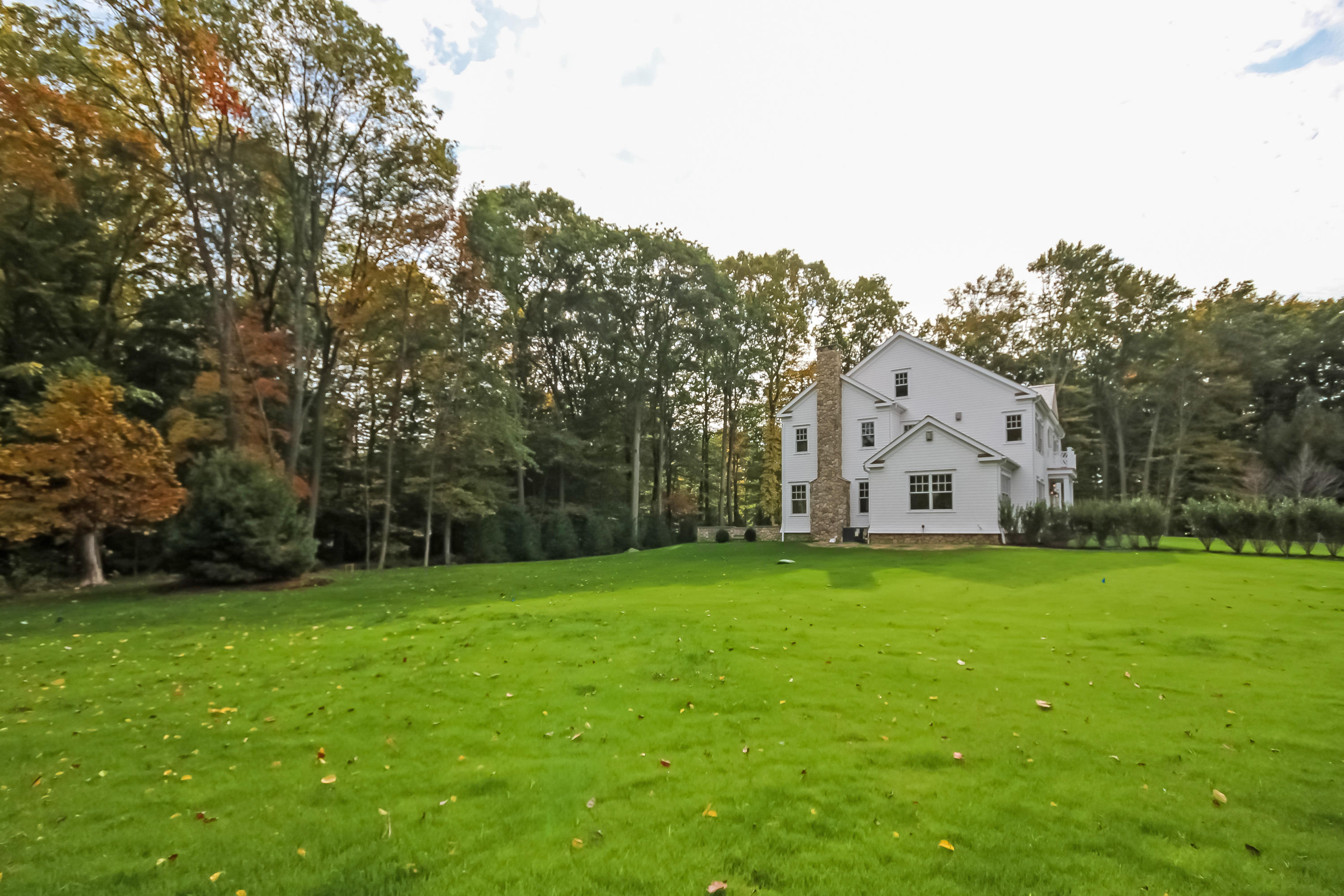35 Old Parish Road Darien, CT 06820 - Photo 64 of 74 064-Rear_View-3363015-large