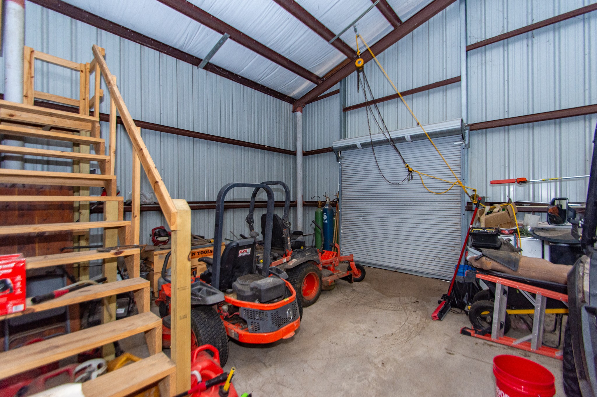 3625 County Road 36 Angleton, TX 77515 - Photo 43 of 50 a view of storage and utility room