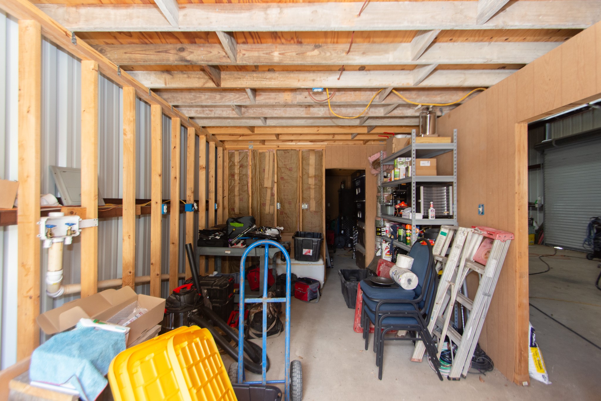 3625 County Road 36 Angleton, TX 77515 - Photo 45 of 50 a view of a chairs and tables in patio