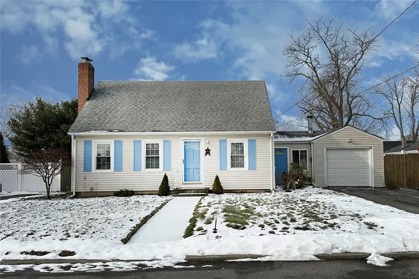 $505,000 | 6 Meadowcrest Drive, East Providence, RI 02915