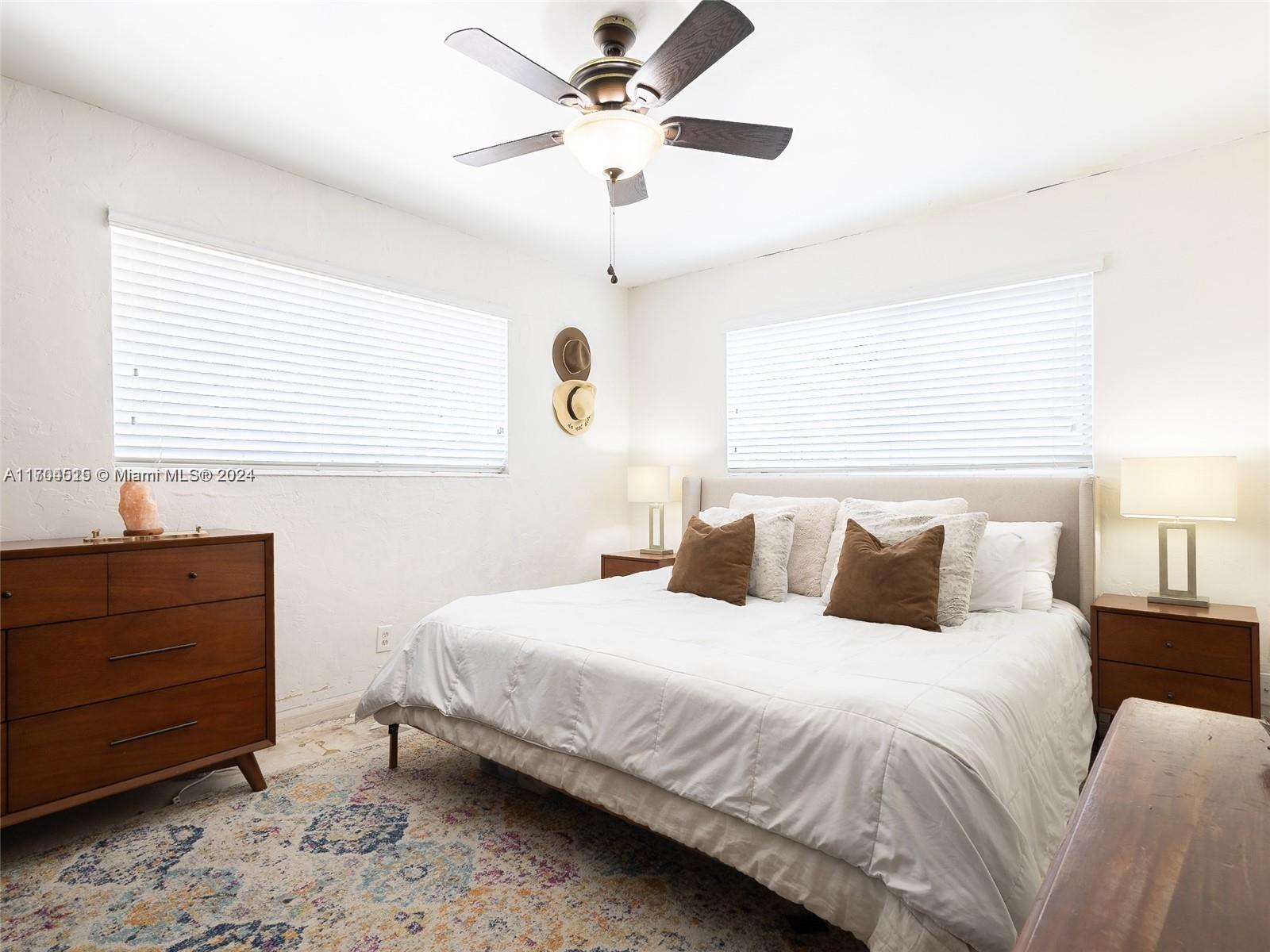 3324 Wilson Street Hollywood, FL 33021 - Photo 11 of 19 Gallery Image 11