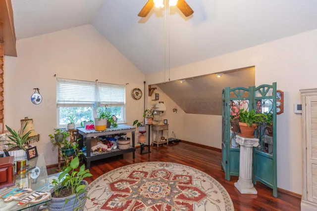 $229,900 | 607 South Gardenia Street, White Deer, TX 79097