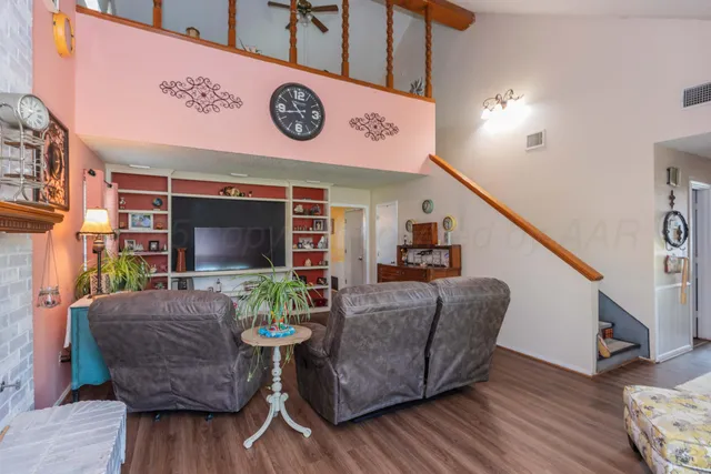 $229,900 | 607 South Gardenia Street, White Deer, TX 79097