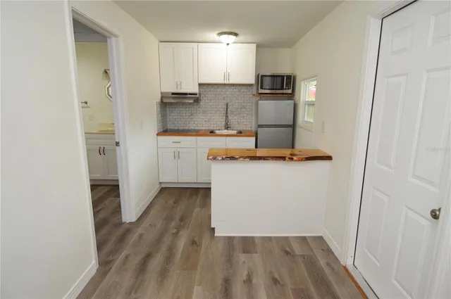 $1,150 | 10934 N Boulevard, Tampa, FL 33612