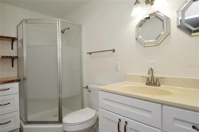 $1,150 | 10934 N Boulevard, Tampa, FL 33612