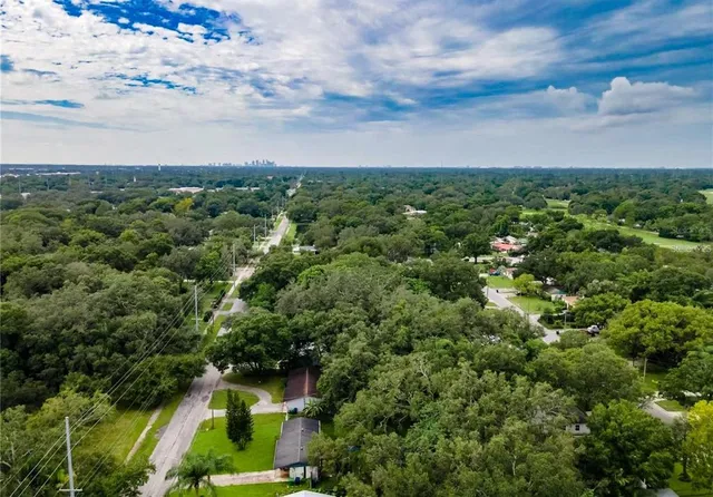 $1,150 | 10934 N Boulevard, Tampa, FL 33612