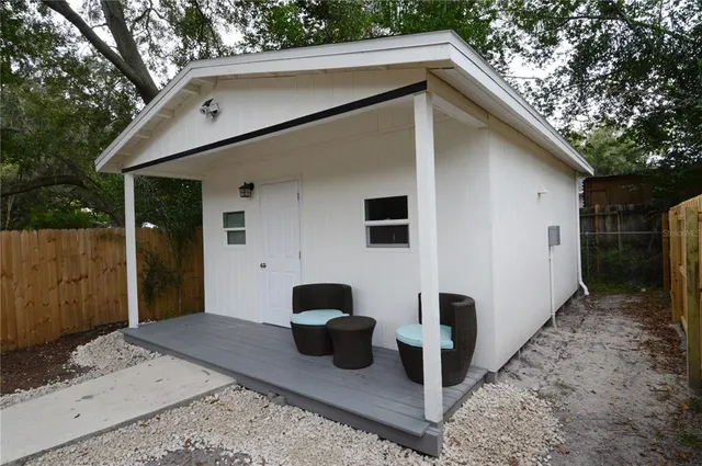 $1,150 | 10934 N Boulevard, Tampa, FL 33612