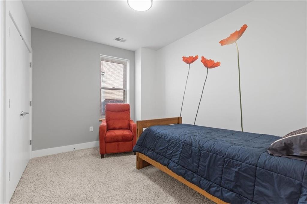 5813 Rippey Street, Unit B Pittsburgh, PA 15206 - Photo 29 of 39 Gallery Image 29