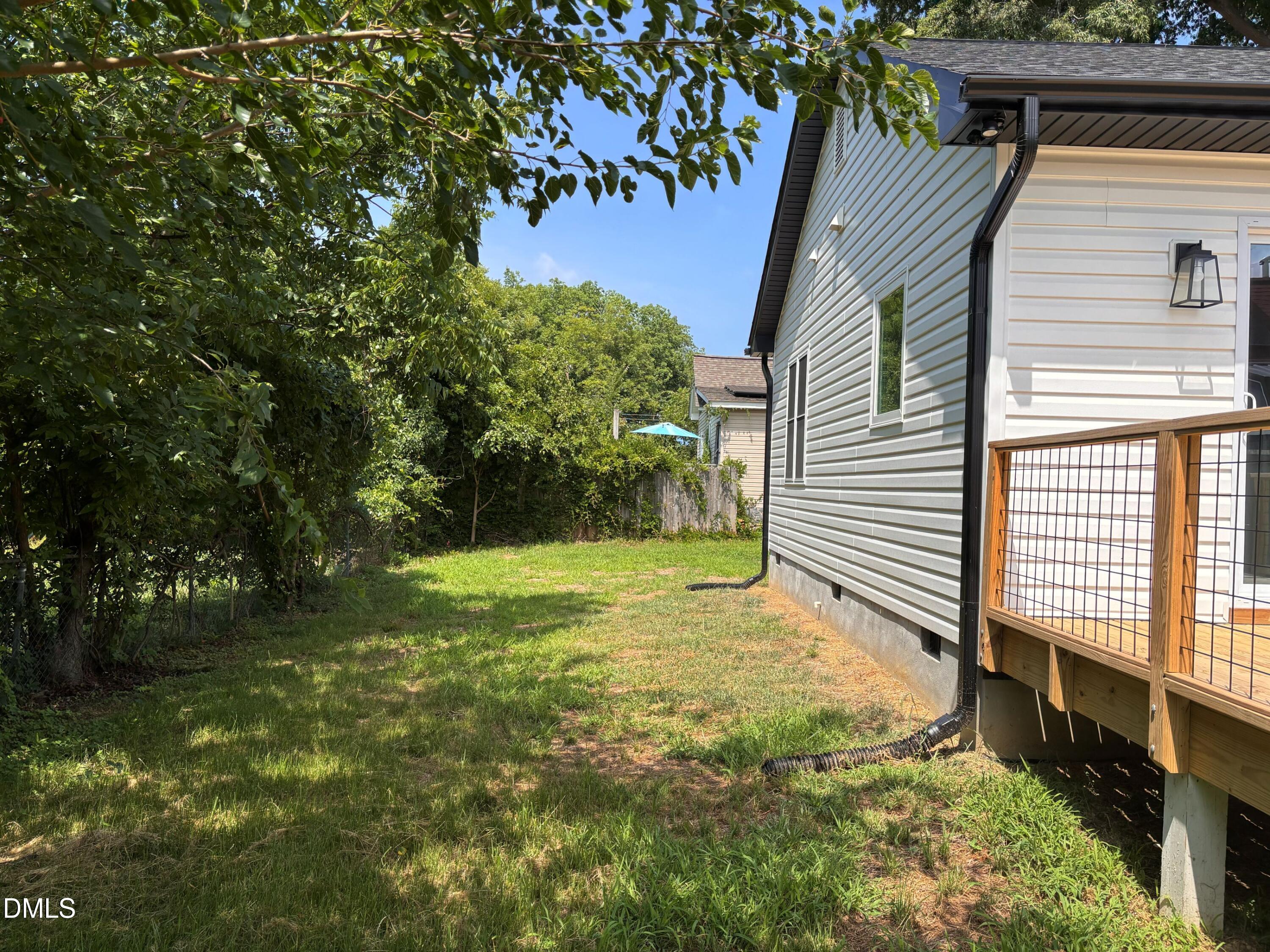 402 Poplar Street Graham, NC 27253 - Photo 26 of 29 25by