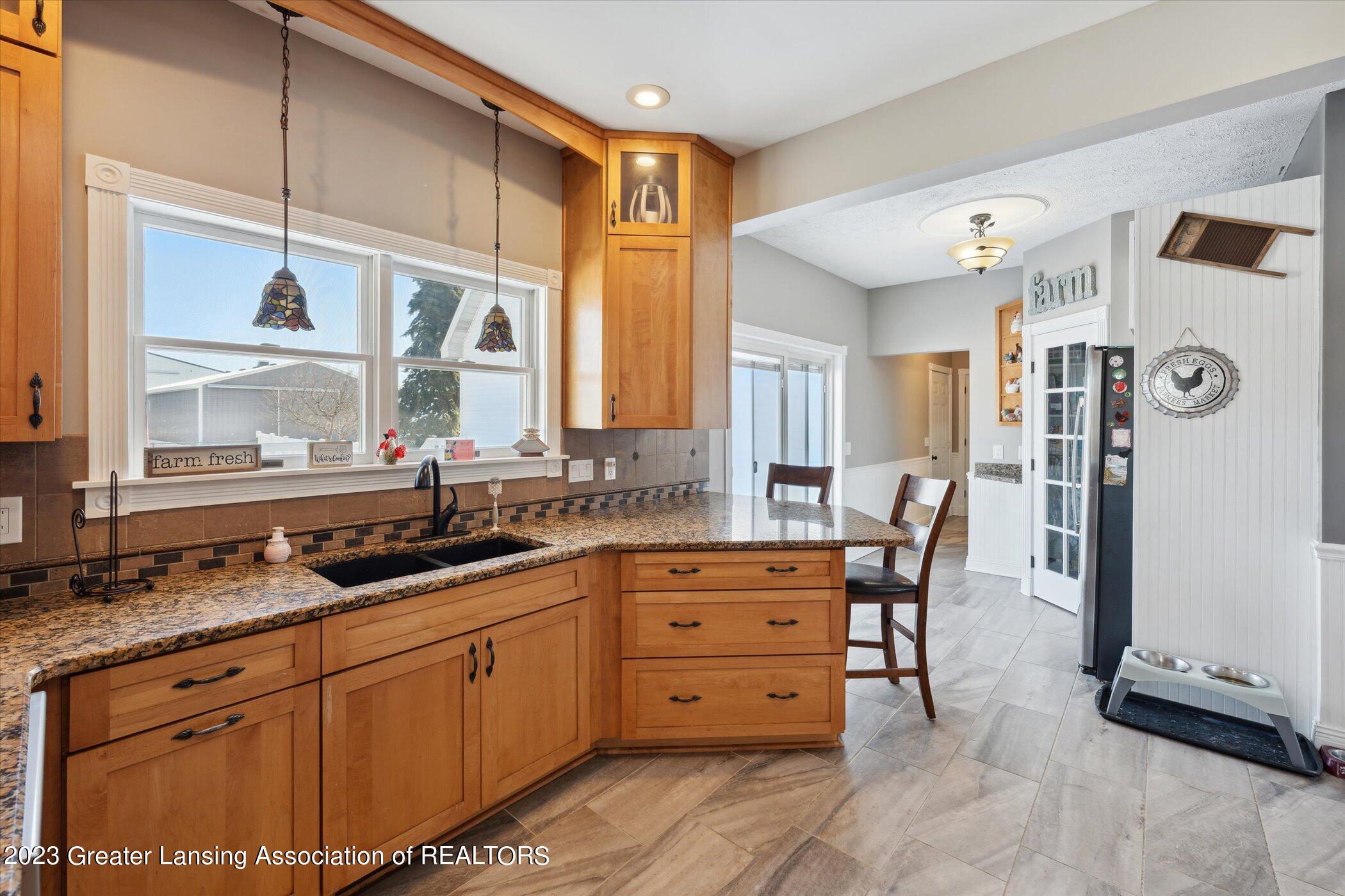 7170 North Williams Road St. Johns, MI 48879 - Photo 12 of 70 Kitchen