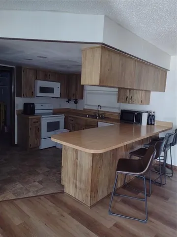 $1,950 | 35025 Raintree Drive, Fruitland Park, FL 34731