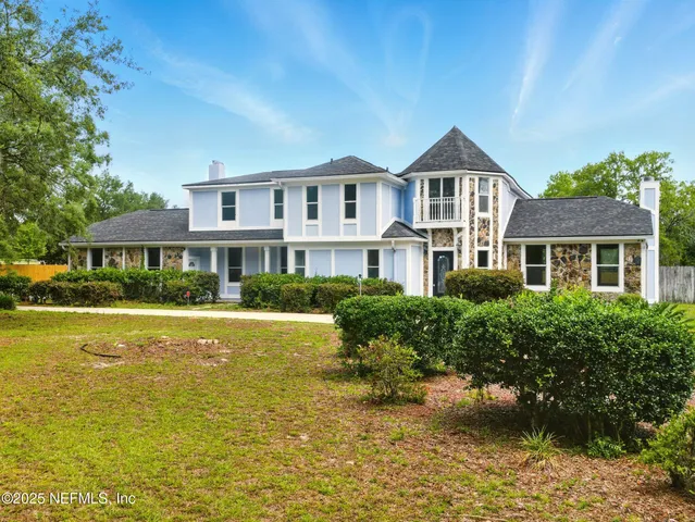 $599,900 | 6615 Camelot Court, Keystone Heights, FL 32656