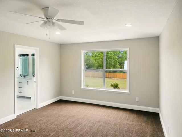 $599,900 | 6615 Camelot Court, Keystone Heights, FL 32656