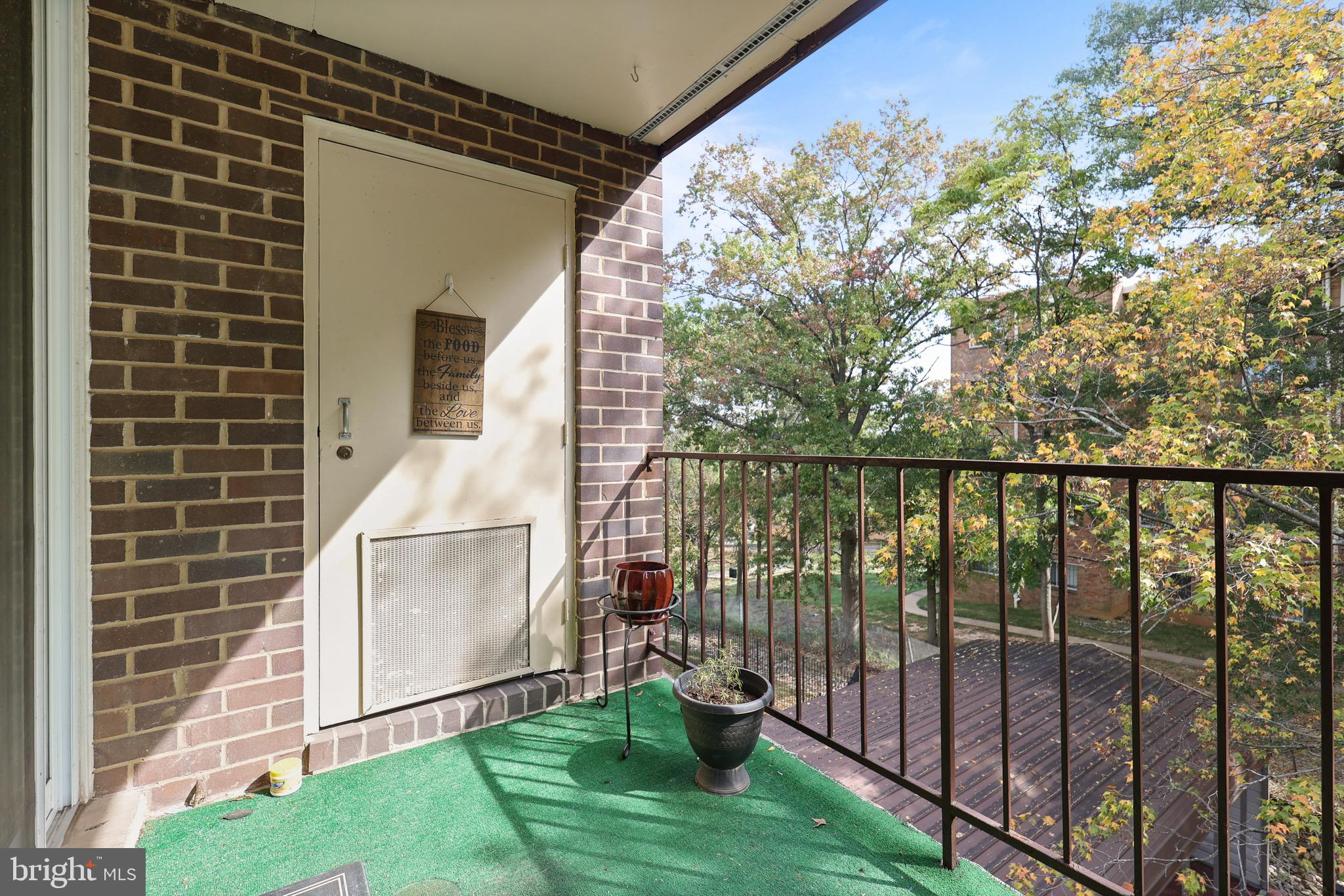 5050 7th Road South, Unit 301 Arlington, VA 22204 - Photo 20 of 20 a view of balcony with outer view