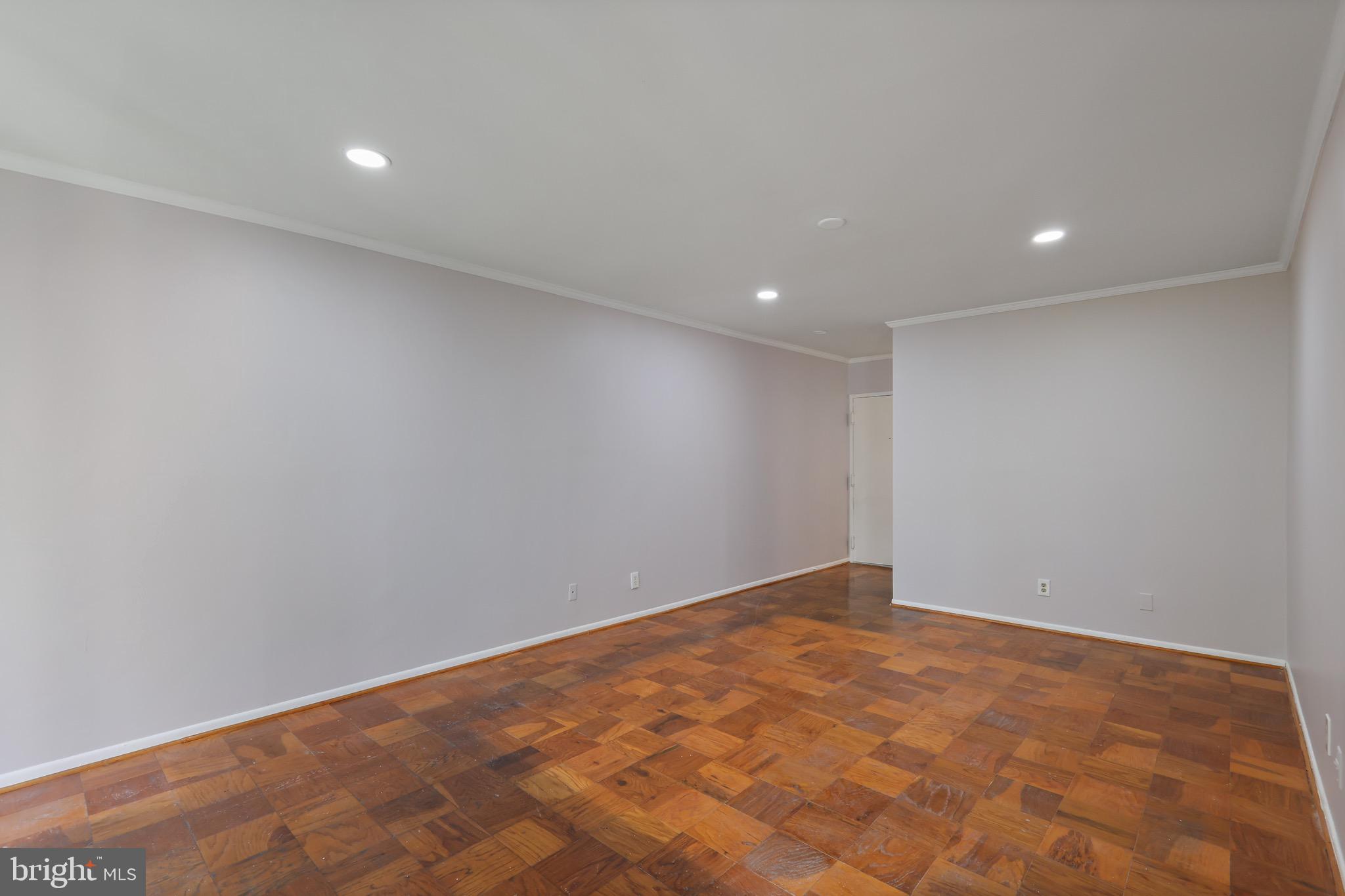5050 7th Road South, Unit 301 Arlington, VA 22204 - Photo 3 of 20 a view of empty room