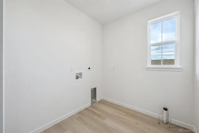 $979,950 | 3801 Emerald Shore Circle, Loveland, CO 80538