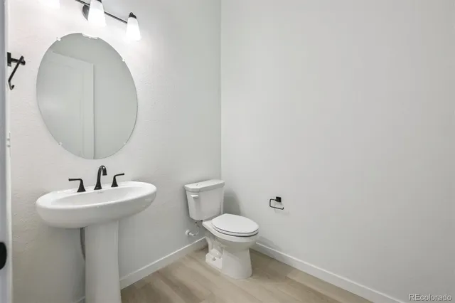 $979,950 | 3801 Emerald Shore Circle, Loveland, CO 80538