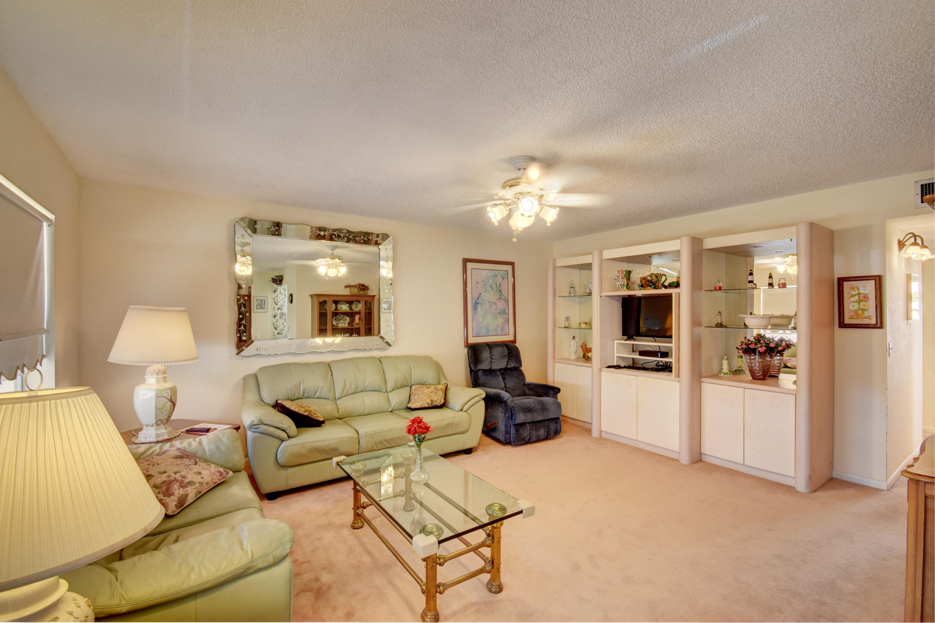 471 Flanders I Delray Beach, FL 33484 - Photo 5 of 21 very clean