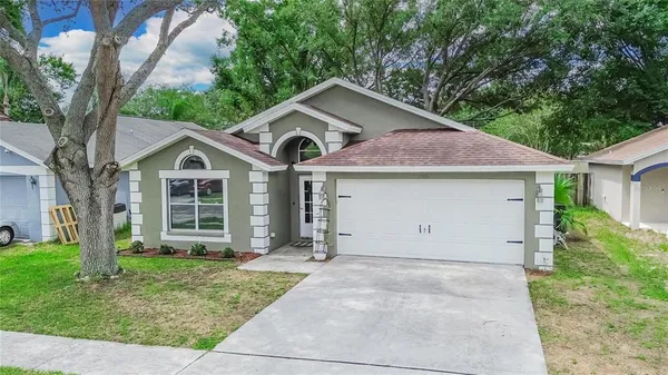$350,000 | 1809 Erin Brooke Drive, Valrico, FL 33594