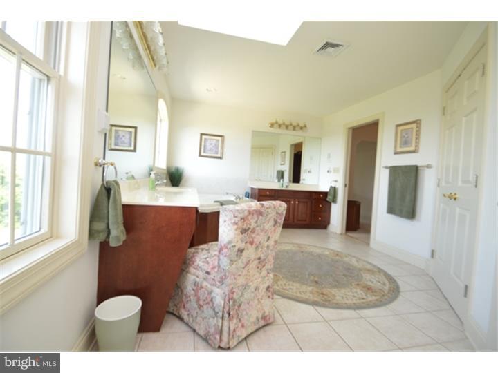 575 Texas Road Easton, PA 18042 - Photo 16 of 25 Gallery Image 16