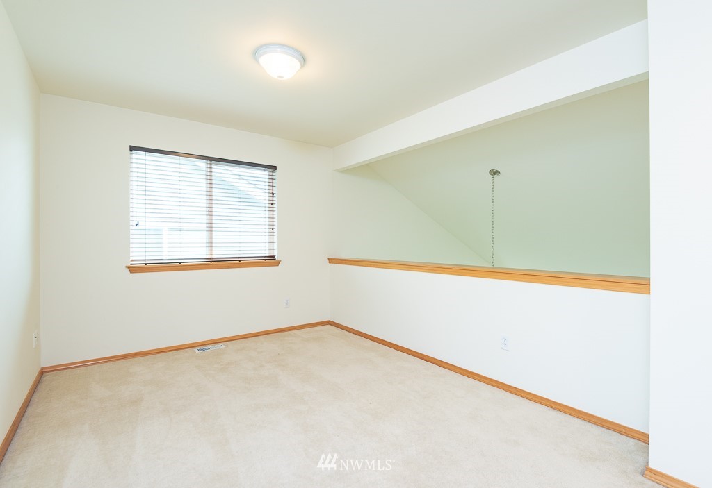20123 84th Place Northeast Bothell, WA 98011 - Photo 13 of 24 Gallery Image 13