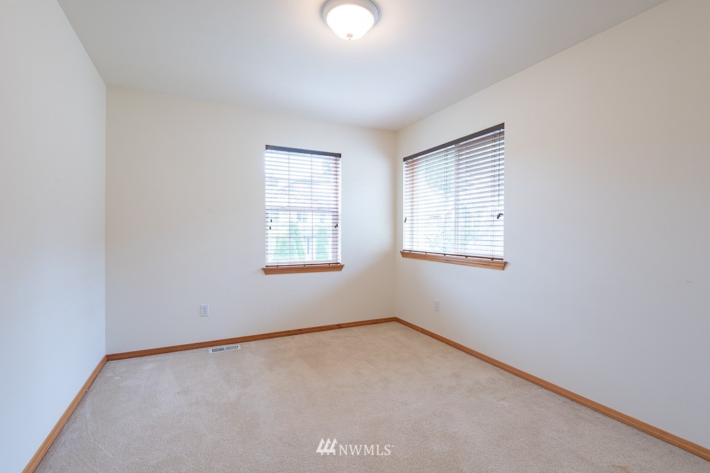 20123 84th Place Northeast Bothell, WA 98011 - Photo 16 of 24 Gallery Image 16