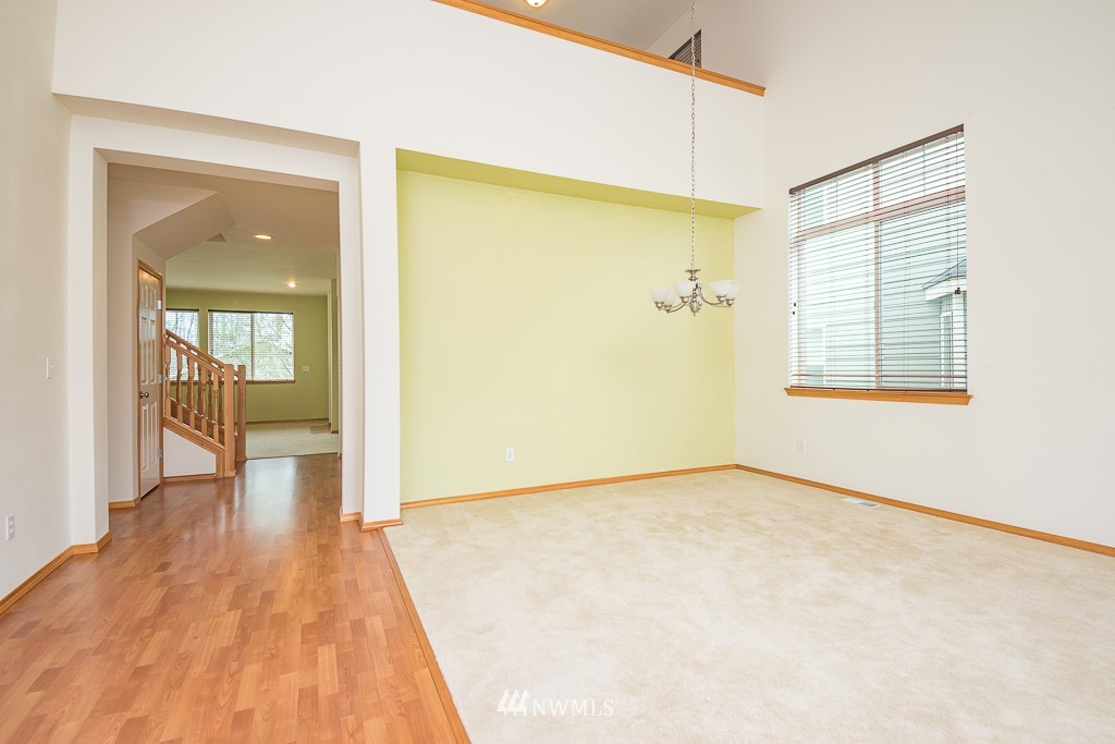 20123 84th Place Northeast Bothell, WA 98011 - Photo 3 of 24 Gallery Image 3