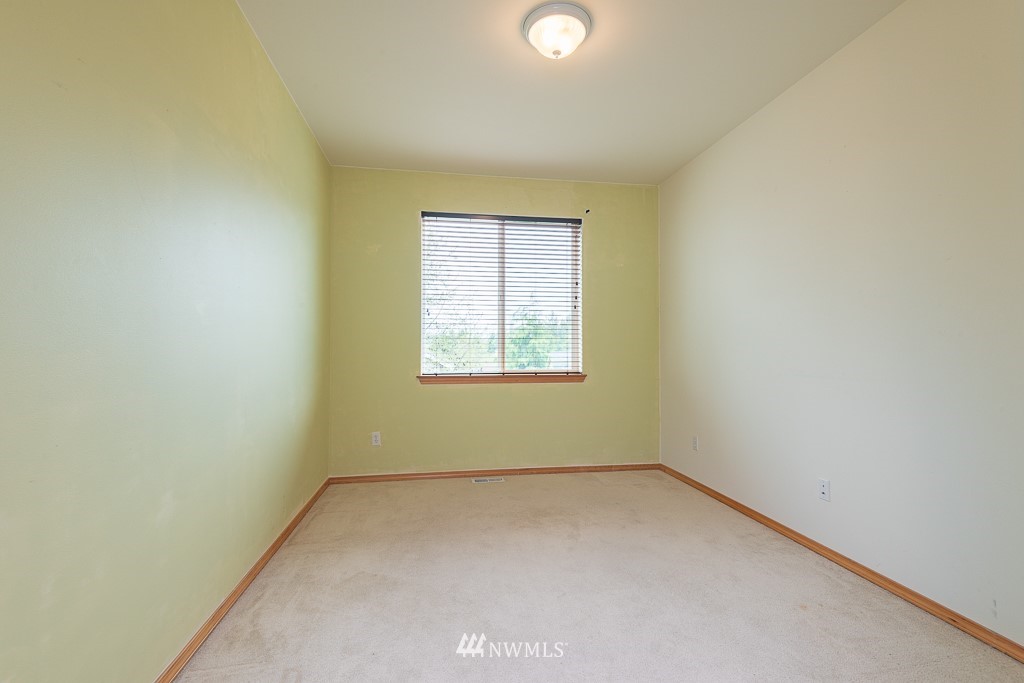 20123 84th Place Northeast Bothell, WA 98011 - Photo 10 of 24 Gallery Image 10