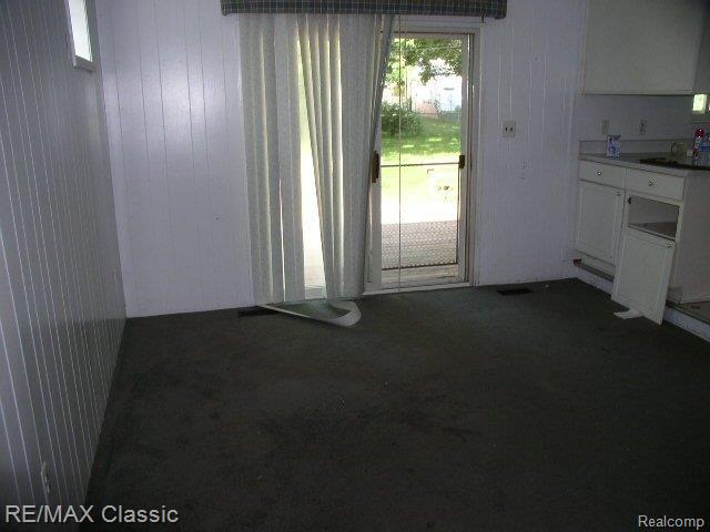 14341 Merriman Road Livonia, MI 48154 - Photo 8 of 15 Dining Area 1a