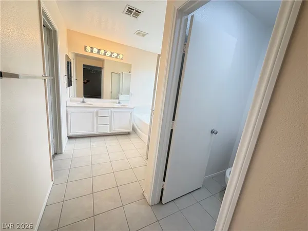 $2,150 | 776 La Tosca Street, Las Vegas, NV 89138