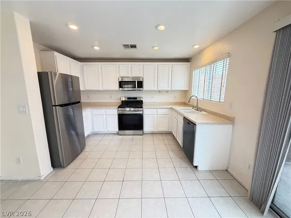 $2,150 | 776 La Tosca Street, Las Vegas, NV 89138