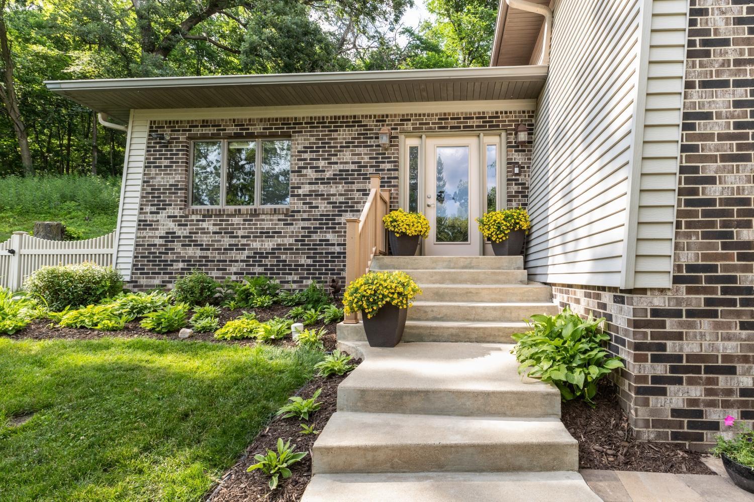 6317 Oak Meadow Lane Northwest Rochester, MN 55901 - Photo 2 of 66