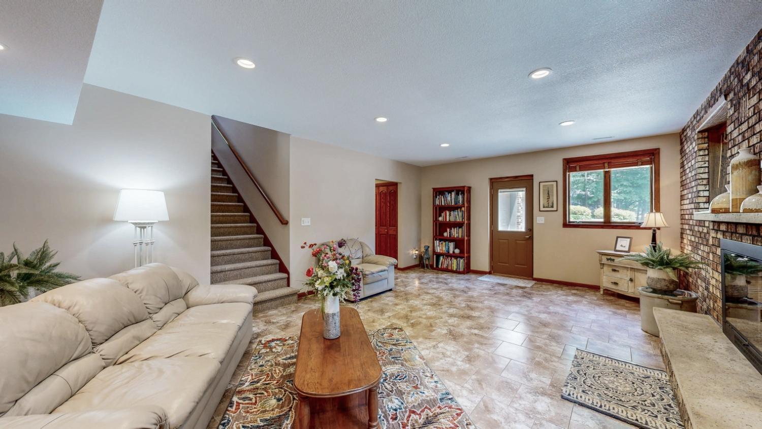 6317 Oak Meadow Lane Northwest Rochester, MN 55901 - Photo 29 of 66