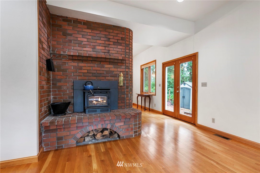 16720 Seminole Road Northeast Poulsbo, WA 98370 - Photo 17 of 31 Gallery Image 17