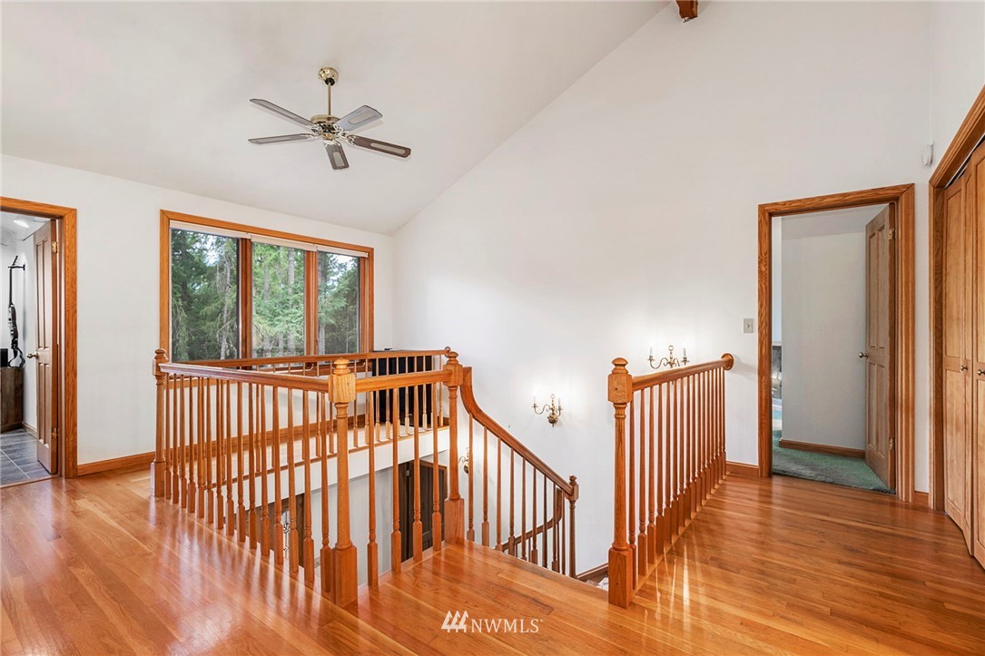 16720 Seminole Road Northeast Poulsbo, WA 98370 - Photo 24 of 31 Gallery Image 24