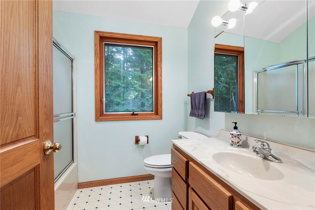 16720 Seminole Road Northeast Poulsbo, WA 98370 - Photo 30 of 31 Gallery Image 30