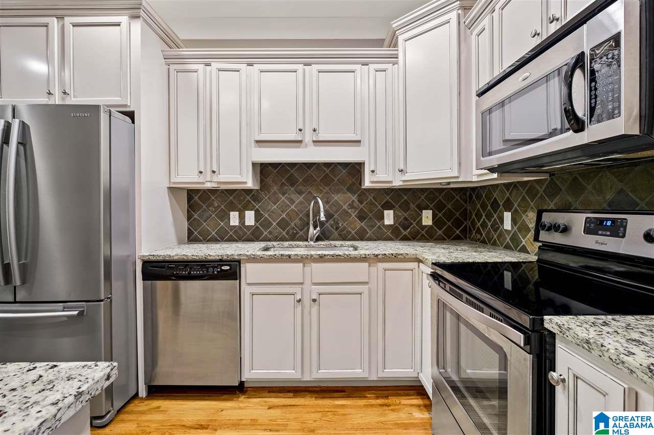 185 Ridgewood Lane Odenville, AL 35120 - Photo 7 of 32