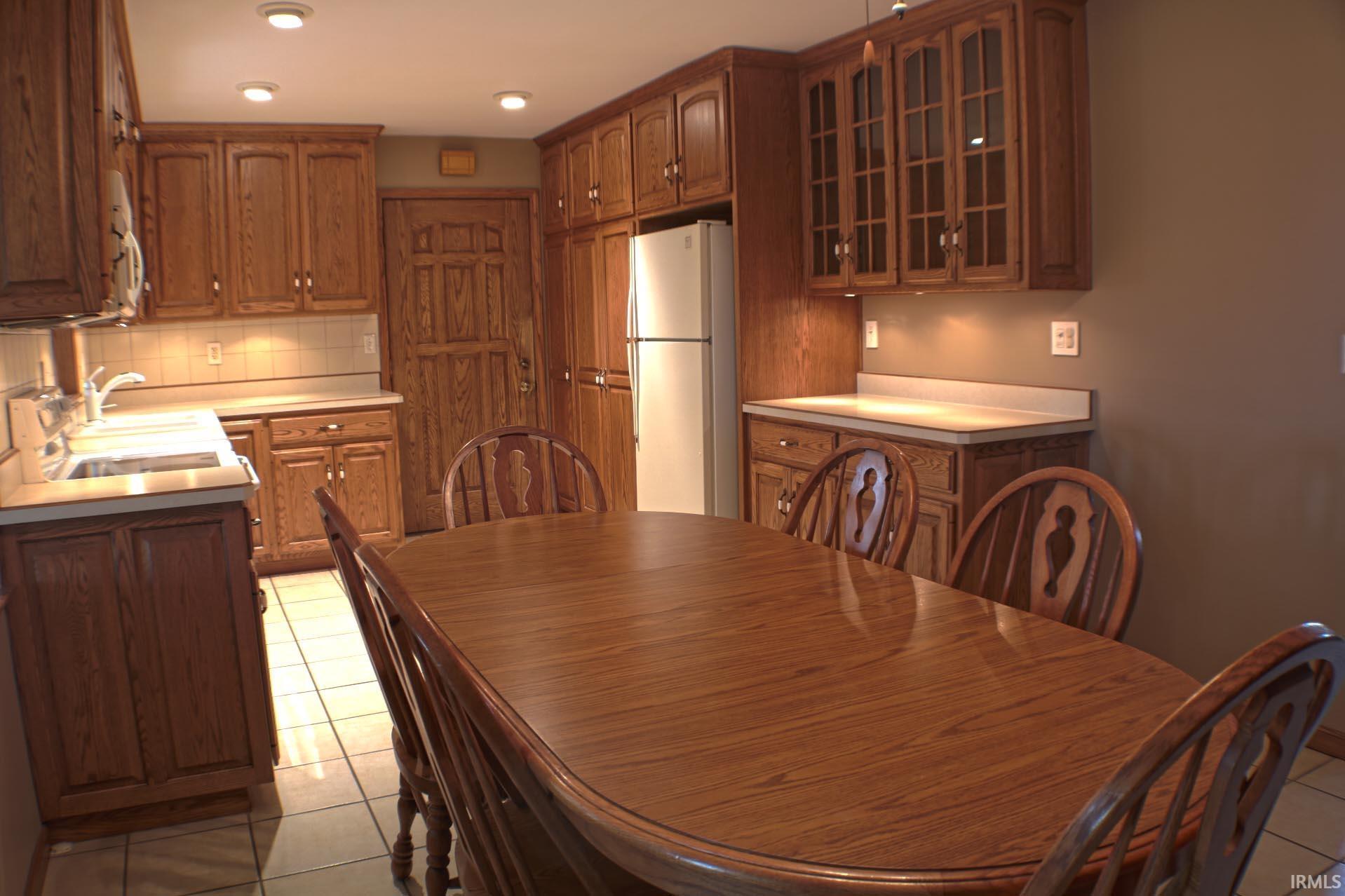 819 West Ferguson Road Fort Wayne, IN 46819 - Photo 25 of 36