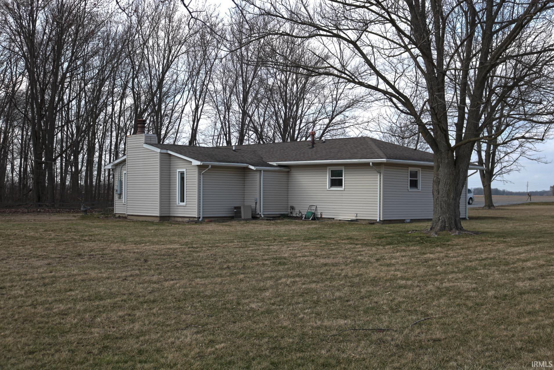 819 West Ferguson Road Fort Wayne, IN 46819 - Photo 5 of 36